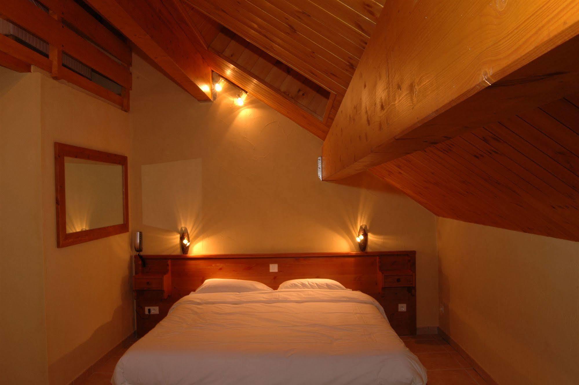 Hotel Mont Thabor Serre Chevalier La Salle-les-Alpes Exteriör bild