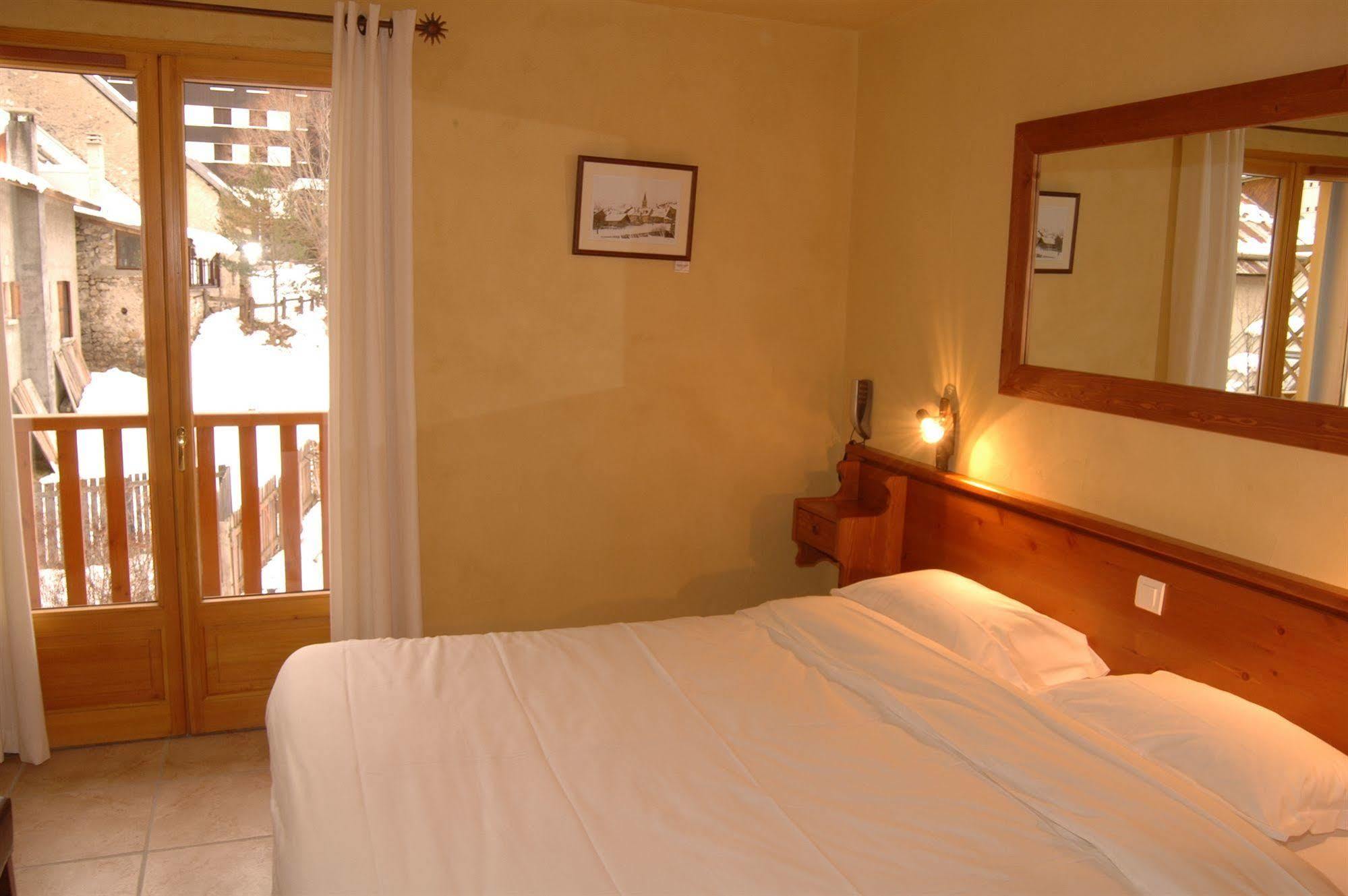 Hotel Mont Thabor Serre Chevalier La Salle-les-Alpes Exteriör bild